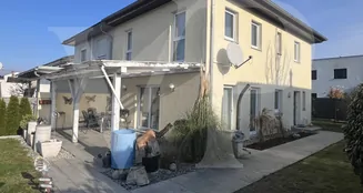 von_poll_real_estate_property_CU549_image_1