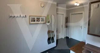 von_poll_real_estate_property_CU549_image_7