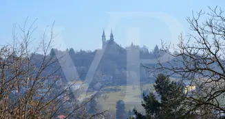 von_poll_real_estate_property_SO942_image_1