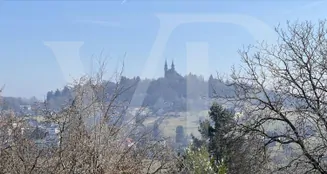 von_poll_real_estate_property_QC236_image_0