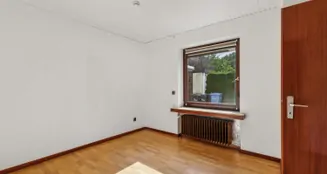 von_poll_real_estate_property_25346062_image_8