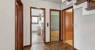 von_poll_real_estate_property_25346062_image_7