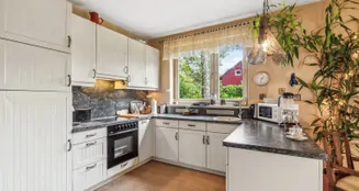 von_poll_real_estate_property_24346022_image_2