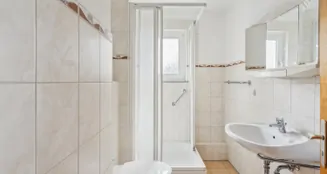 von_poll_real_estate_property_25346053_image_14