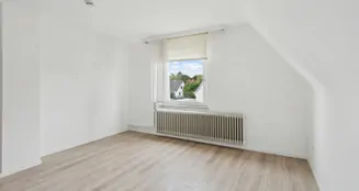 von_poll_real_estate_property_25346053_image_17