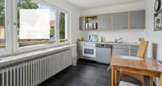 von_poll_real_estate_property_25346053_image_5