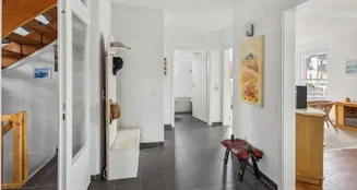 von_poll_real_estate_property_25346053_image_4