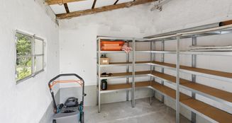 von_poll_real_estate_property_25346024_image_15