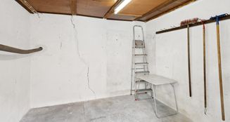 von_poll_real_estate_property_25346024_image_16