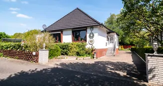 von_poll_real_estate_property_25346006_image_1