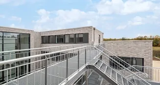 von_poll_real_estate_property_25346004_image_7