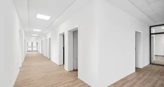 von_poll_real_estate_property_25346004_image_11