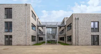 von_poll_real_estate_property_25346004_image_2