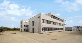 von_poll_real_estate_property_25346004_image_4