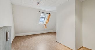 von_poll_real_estate_property_25346015_image_8