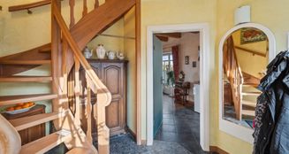 von_poll_real_estate_property_25346028_image_7