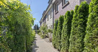 von_poll_real_estate_property_25346005_image_1