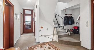 von_poll_real_estate_property_25346016_image_6