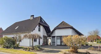 von_poll_real_estate_property_25346014_image_0