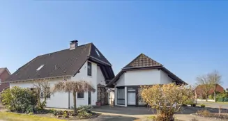 von_poll_real_estate_property_25346014_image_0