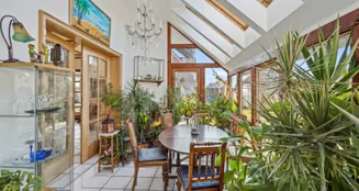 von_poll_real_estate_property_25346014_image_8