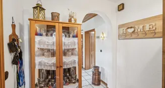 von_poll_real_estate_property_25346014_image_7