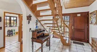 von_poll_real_estate_property_25346014_image_2