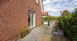 von_poll_real_estate_property_25346051_image_5