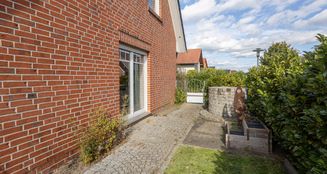 von_poll_real_estate_property_25346051_image_4