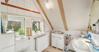 von_poll_real_estate_property_25346029_image_11