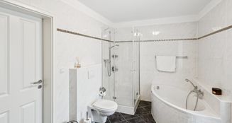 von_poll_real_estate_property_25346033_image_22