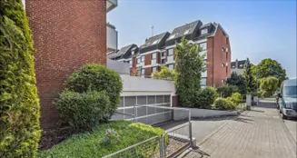 von_poll_real_estate_property_25346035_image_0