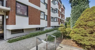 von_poll_real_estate_property_25346035_image_2