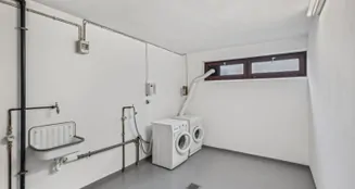 von_poll_real_estate_property_25346035_image_15