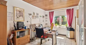 von_poll_real_estate_property_25346022_image_8