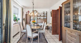 von_poll_real_estate_property_25346022_image_4