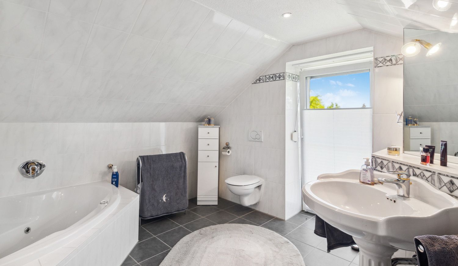 Badezimmer OG