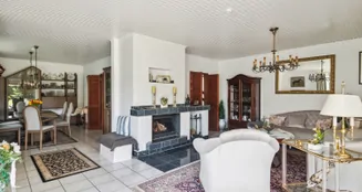 von_poll_real_estate_property_25346022_image_3