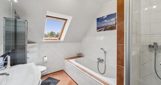 von_poll_real_estate_property_25346023_image_6