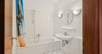 von_poll_real_estate_property_25346042_image_7