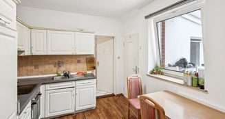 von_poll_real_estate_property_25346041_image_3