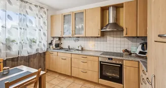 von_poll_real_estate_property_25346044_image_8