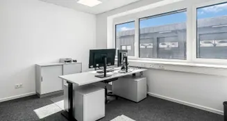 von_poll_real_estate_property_25346037_image_15