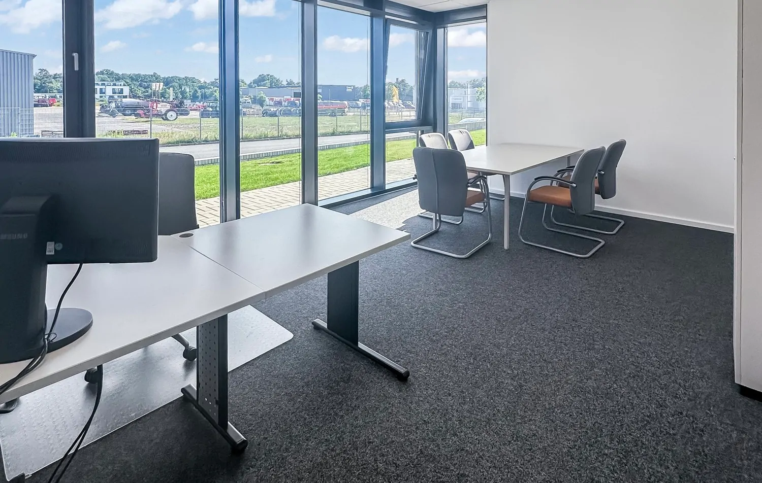 möblierte Bürofläche