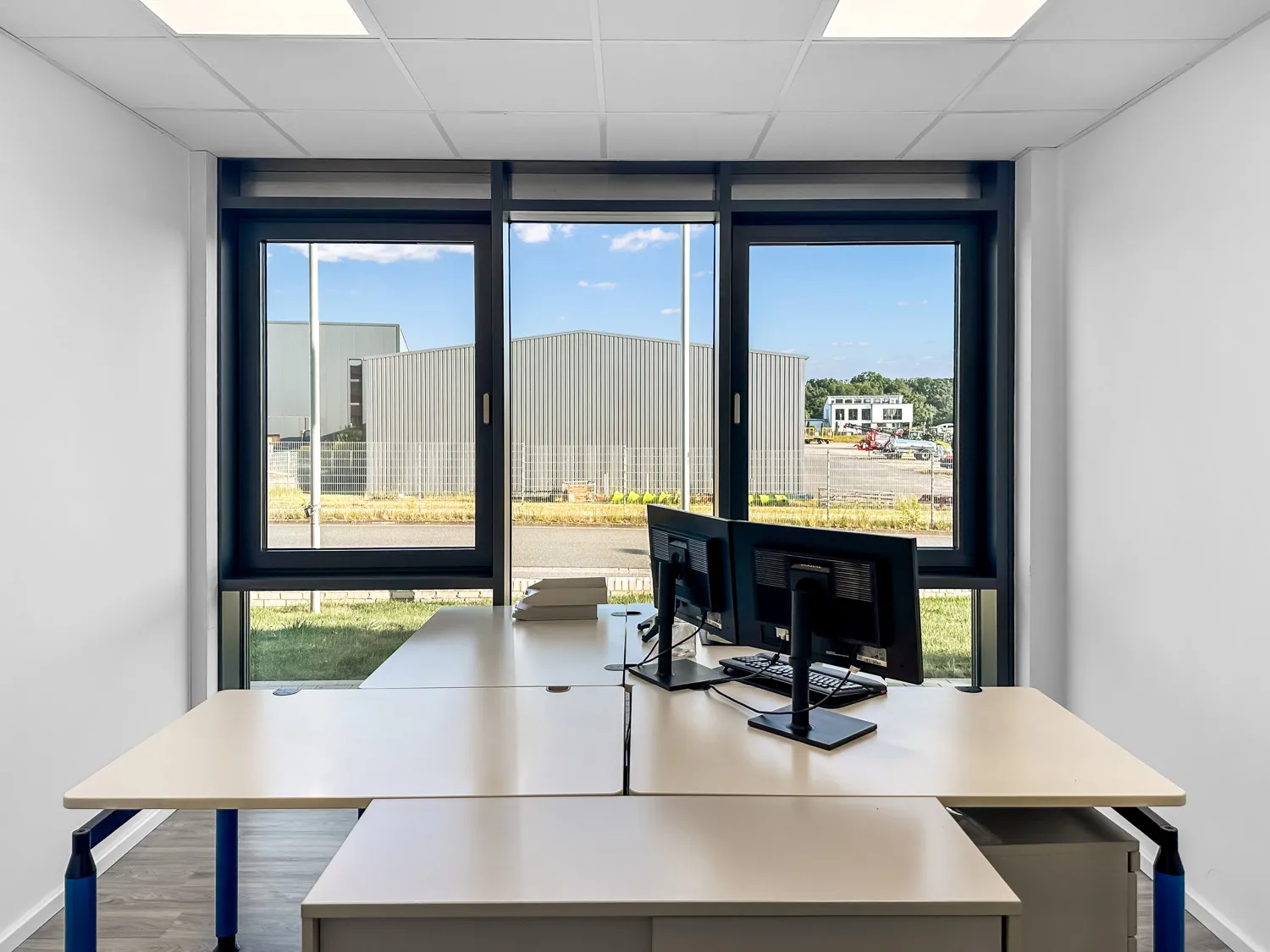 möblierte Bürofläche