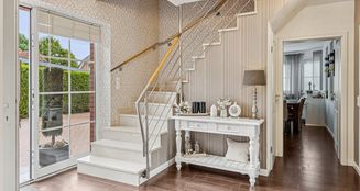 von_poll_real_estate_property_25346047_image_8