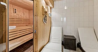 von_poll_real_estate_property_25346047_image_17