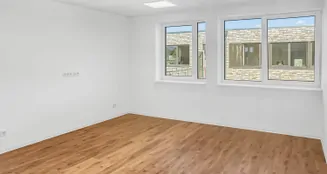 von_poll_real_estate_property_25346049_image_3