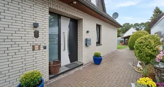 von_poll_real_estate_property_25346066_image_2