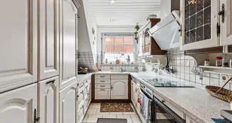 von_poll_real_estate_property_25346063_image_7